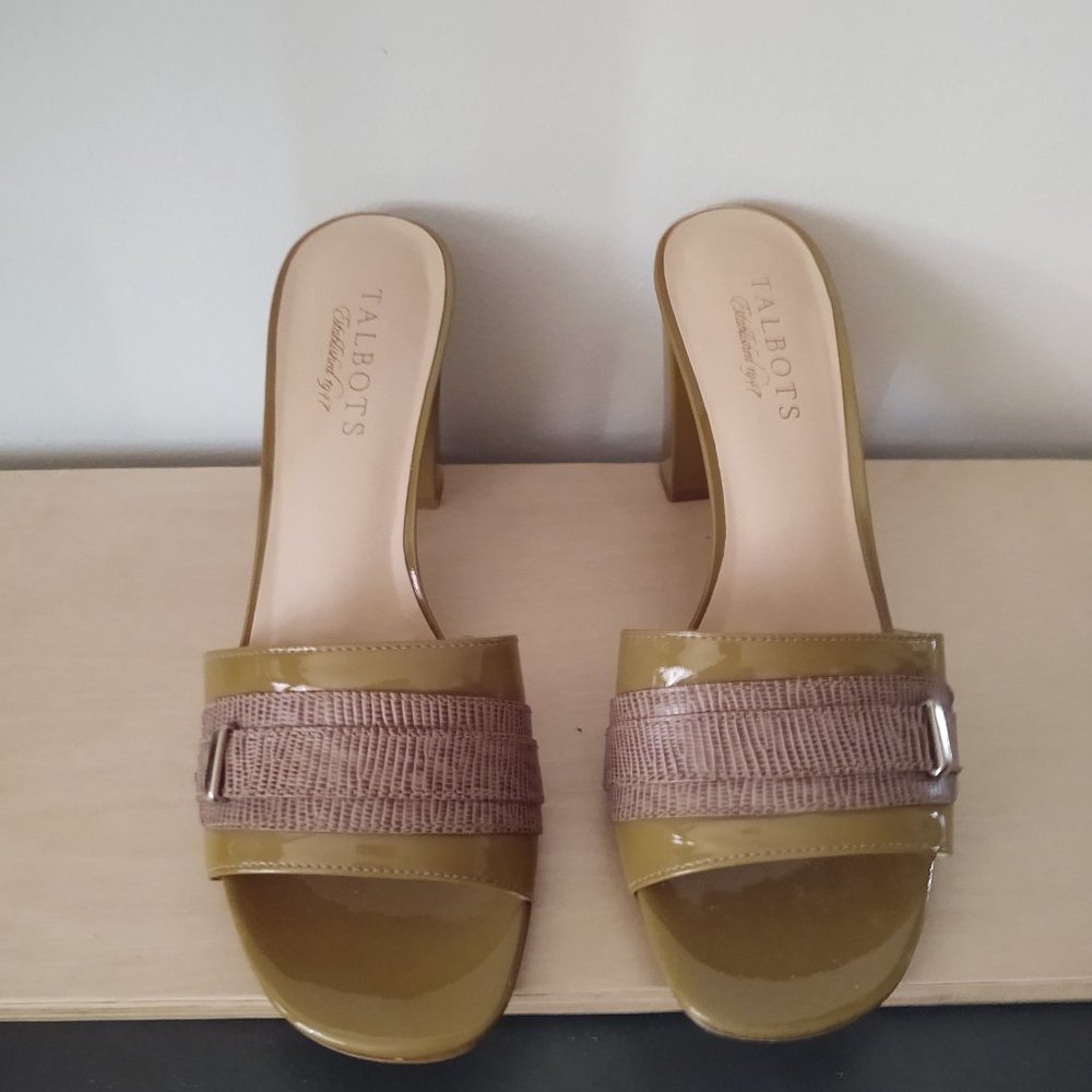 Talbots Sandals - Picture 2 of 4